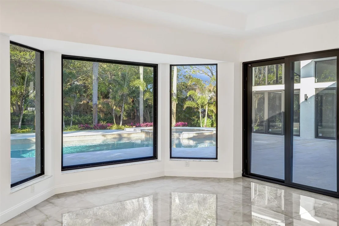 Photo of 4701 Pine Tree Drive