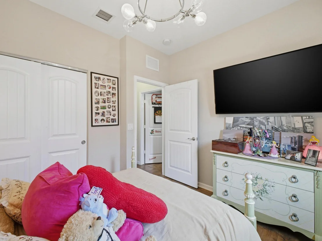 Photo of 6819 Langdon Way