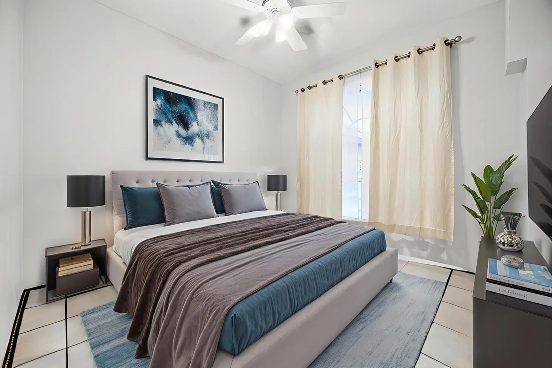 Photo of 4584 Windmill Road