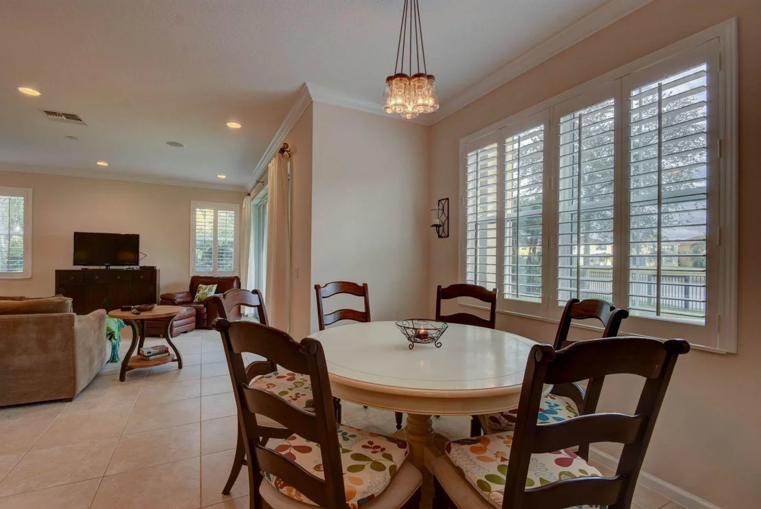 Photo of 9536 Phipps Lane