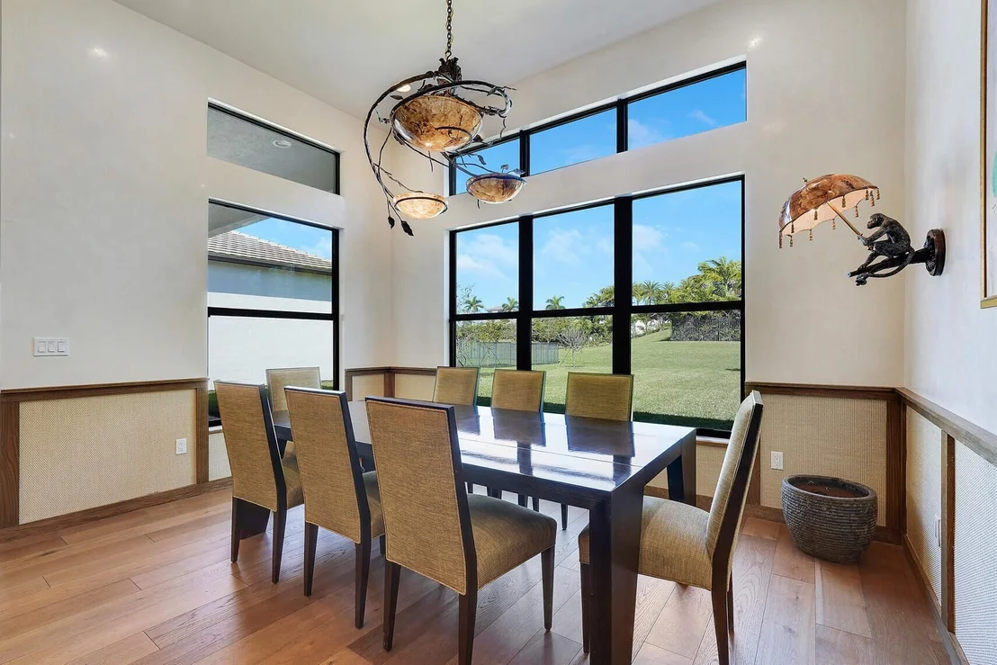 Photo of 9223 Mountain Pine Grove
