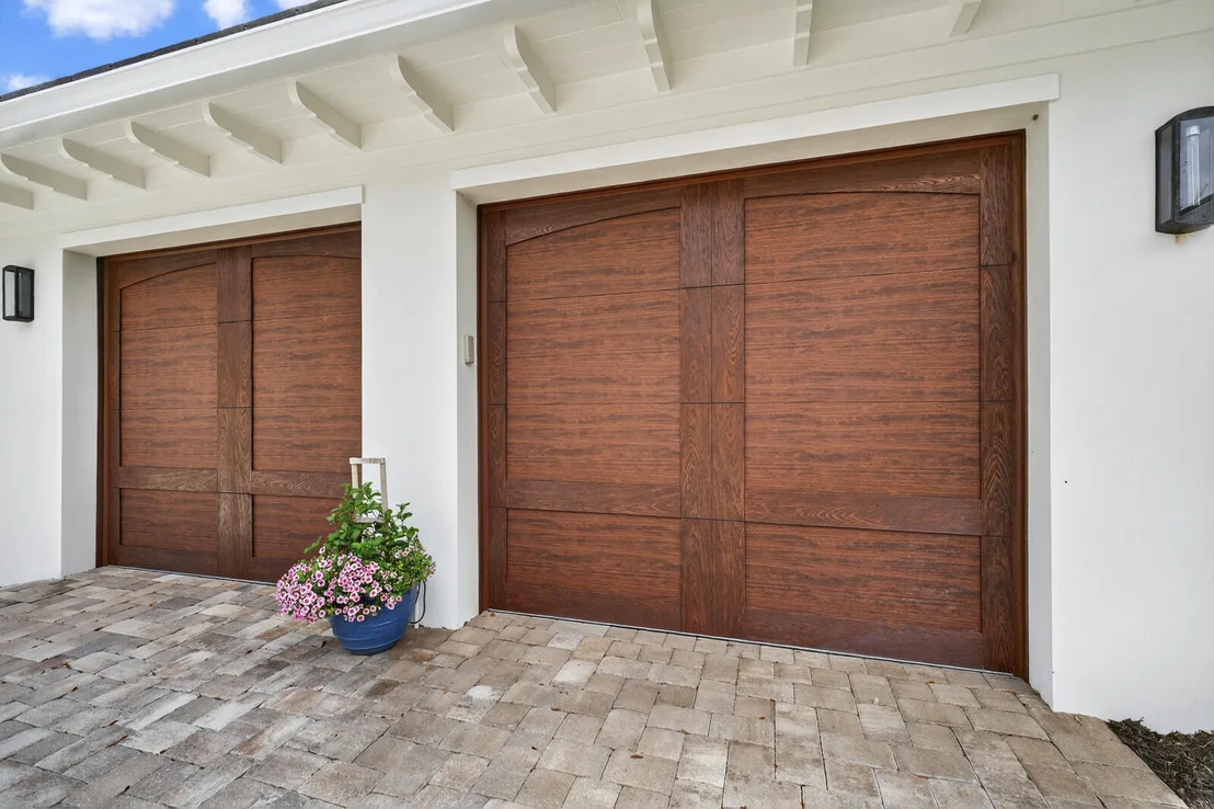 Photo of 544 Live Oak Road