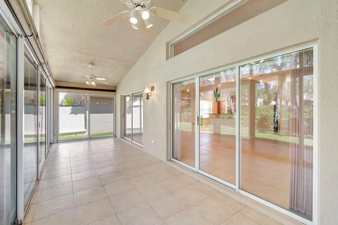 Photo of 6631 Sherbrook Drive