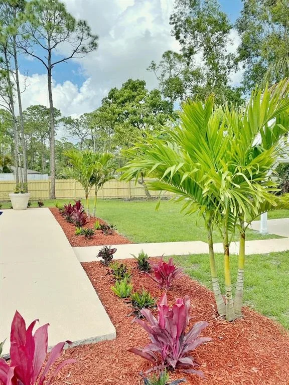 Photo of 5486 Avocado Boulevard