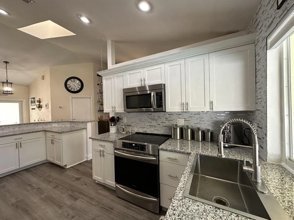 Photo of 455 Seneca Lane
