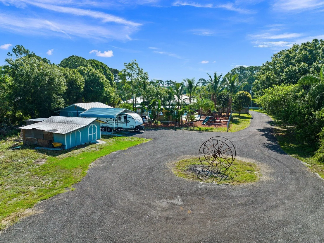 Photo of 6101 Buchanan Drive