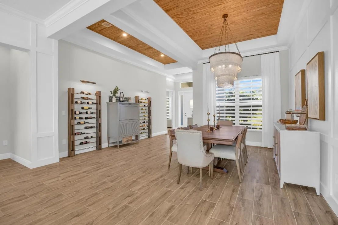 Photo of 668 SW Riverwatch Place