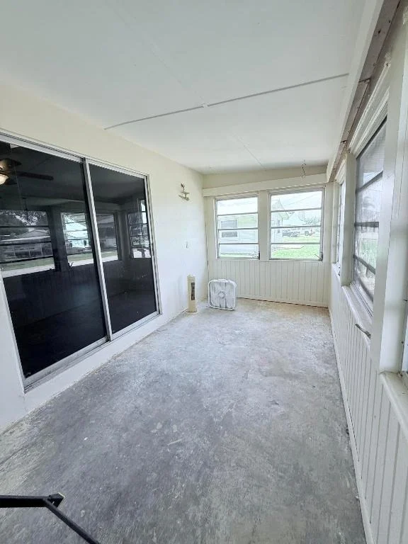 Photo of 1025 Ash Circle