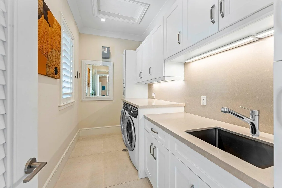 Photo of 3424 N Ocean Boulevard
