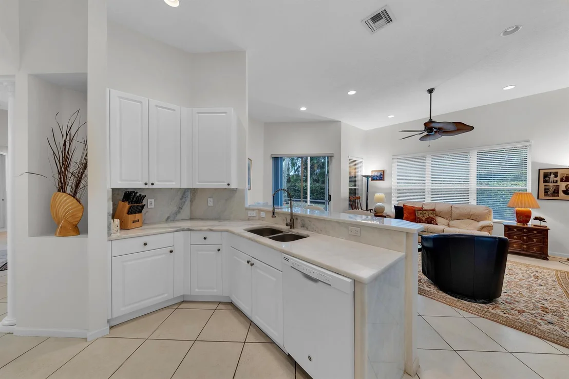 Photo of 6538 Arno Way