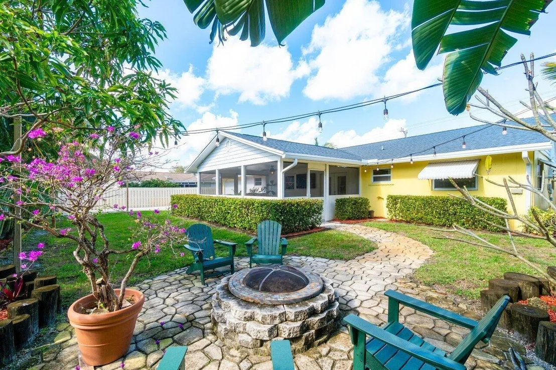 Photo of 126 Pineview Road