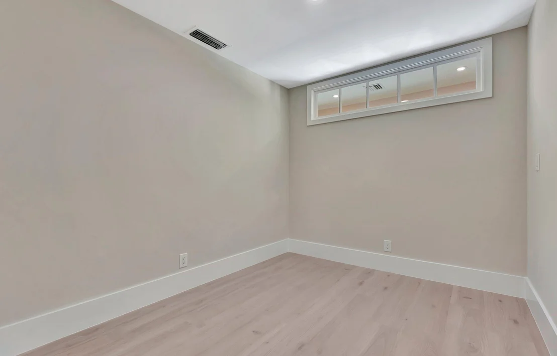 Photo of 5011 Pineview Circle