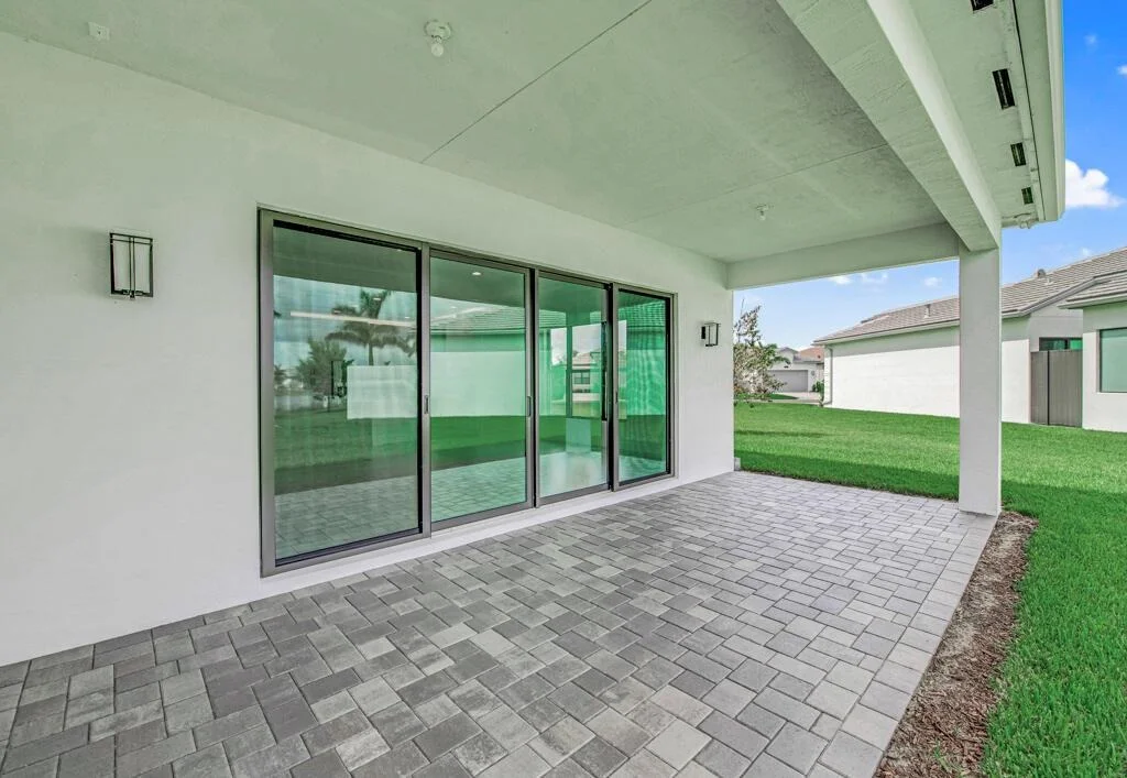 Photo of 9290 Mountain Pine Grove