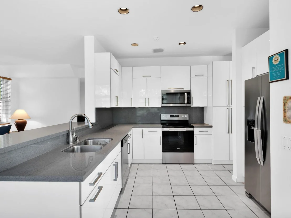 Photo of 820 Savannah Falls Drive