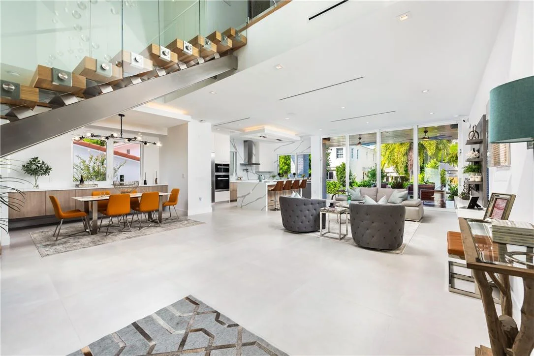 Photo of 4610 Alton Road