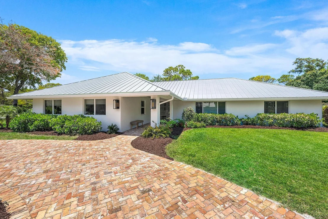 Photo of 6799 Imperial Woods Road