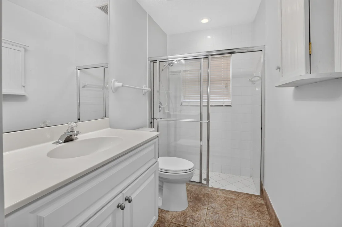 Photo of 7434 FALLS Road W