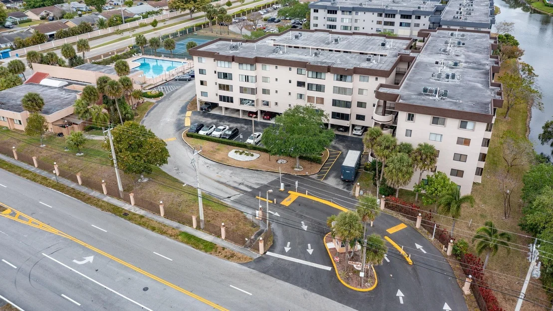Photo of Unit 214 at 8000 Hampton Boulevard