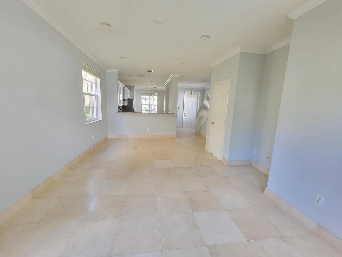 Photo of 491 Leaf Drive