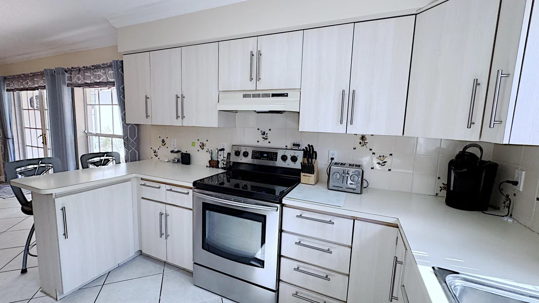 Photo of 310 SE 4TH Terrace