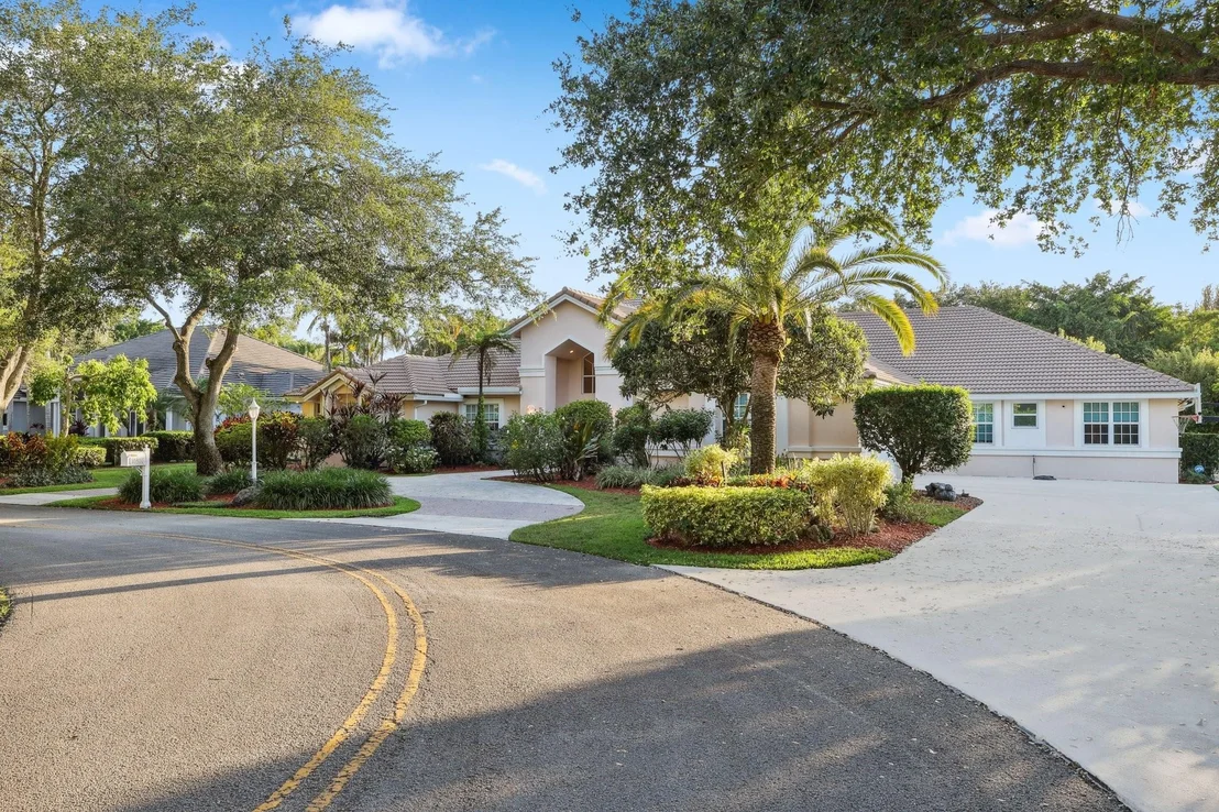 Photo of 10801 Indian Trail