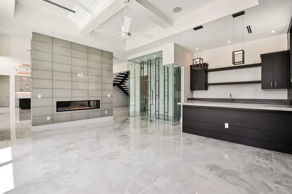 Photo of 960 Banyan Drive