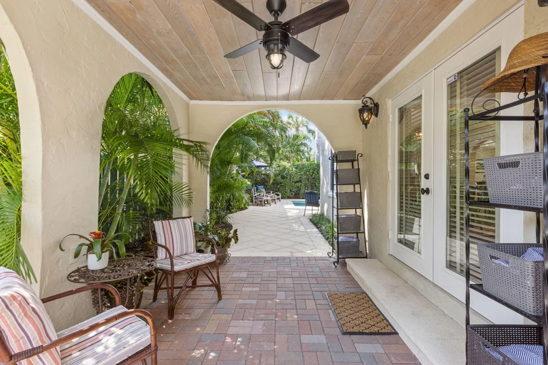 Photo of 3225 Vincent Road