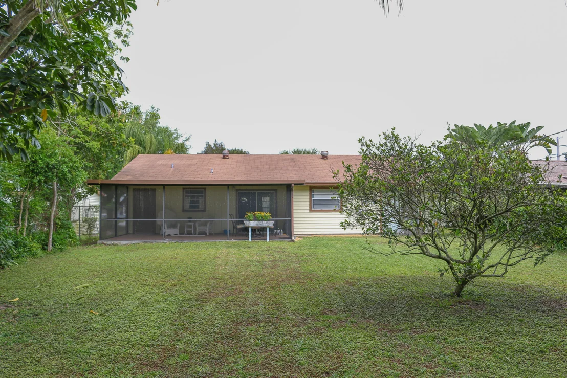 Photo of 3038 SE Orchid Street