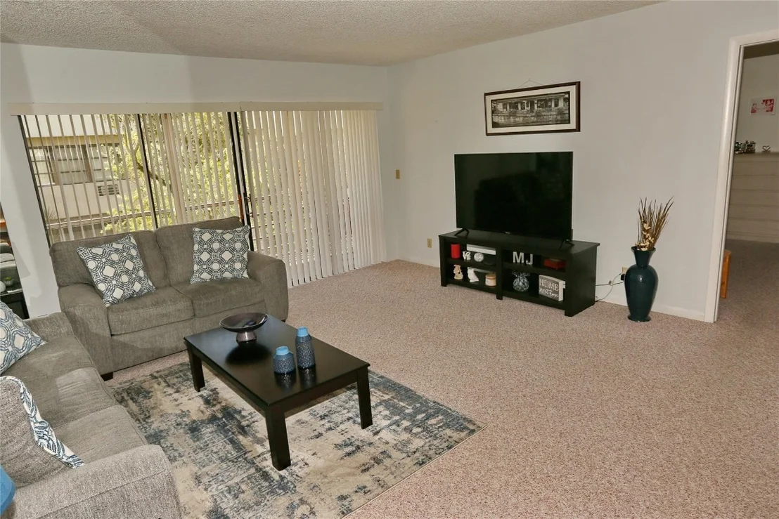 Photo of Unit 140 at 140 Capri C
