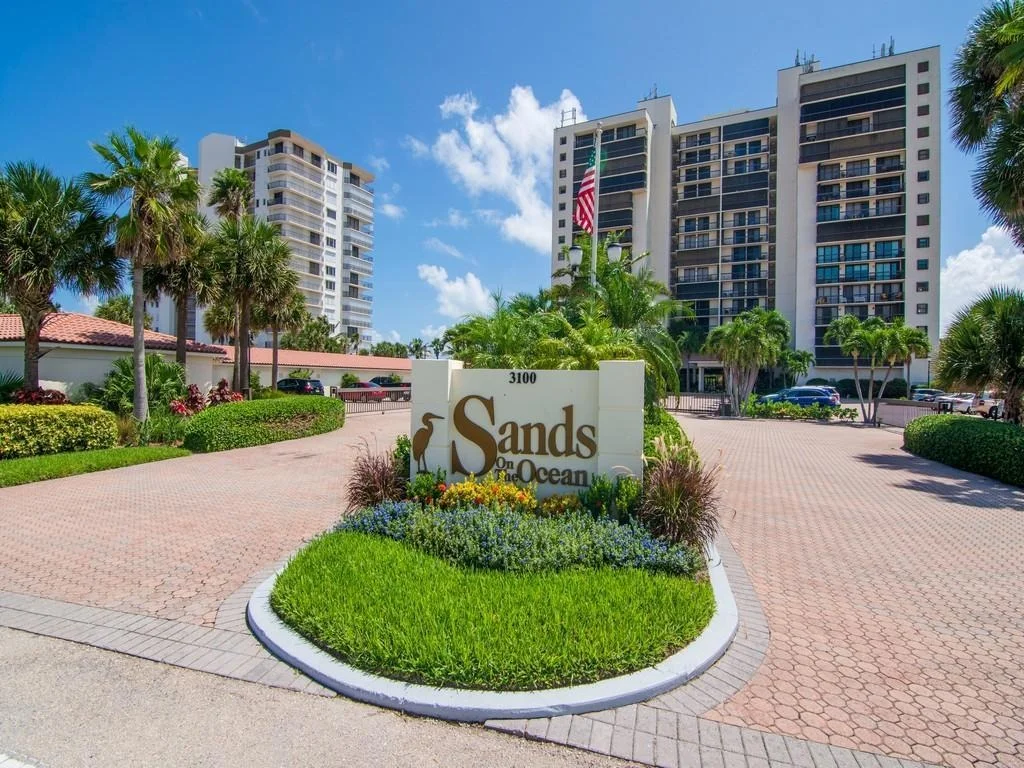 Photo of Unit PHA2 at 3100 N Highway A1a