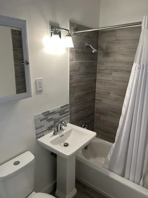 Photo of 4936 NE 19th Terrace