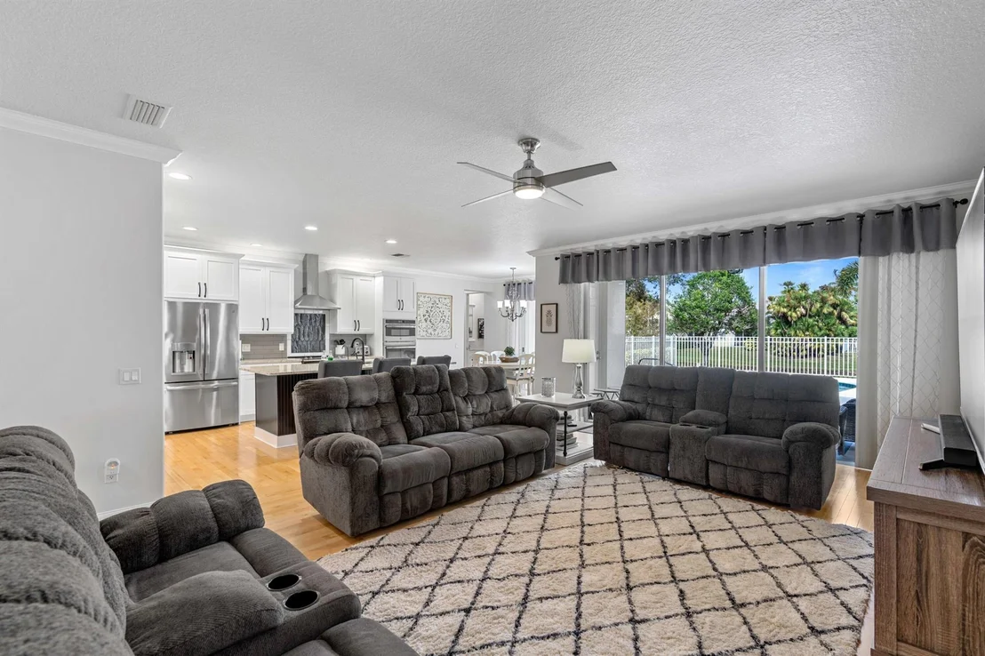 Photo of 8417 Arima Lane