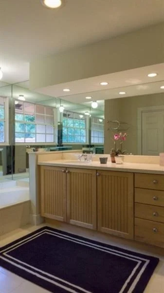 Photo of 525 E Misty Oaks Drive