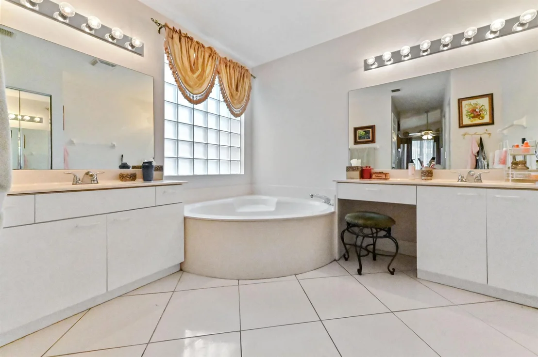 Photo of 6737 Ashburn Road