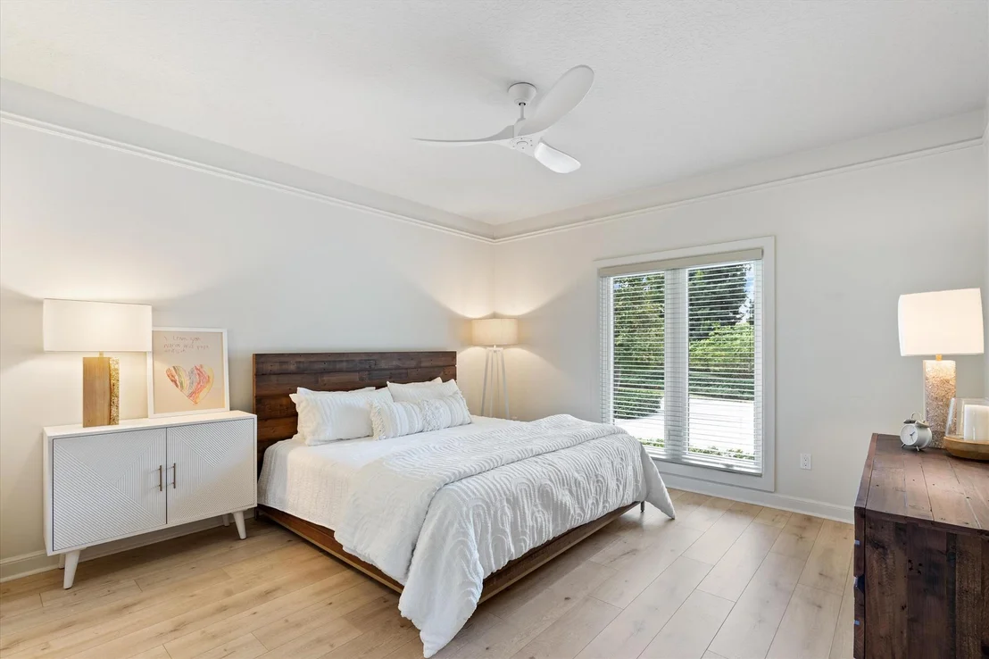 Photo of 121 Turnberry Drive