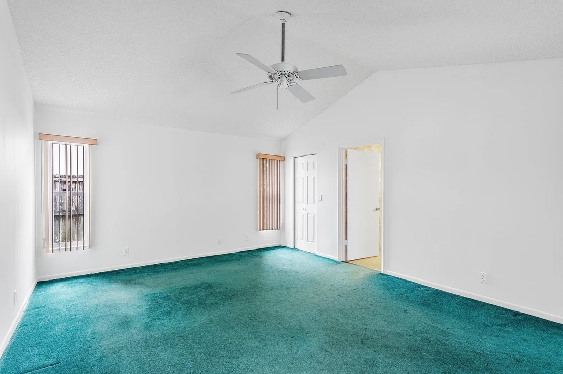 Photo of 9776 Sun Pointe Drive