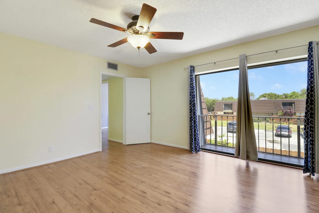 Photo of Unit 435 at 5895 SE Riverboat Drive
