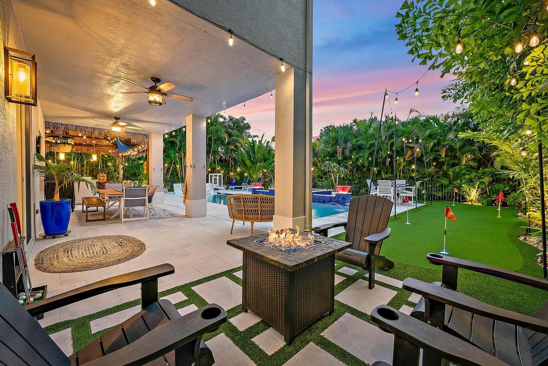 Photo of 152 Porgee Rock Place
