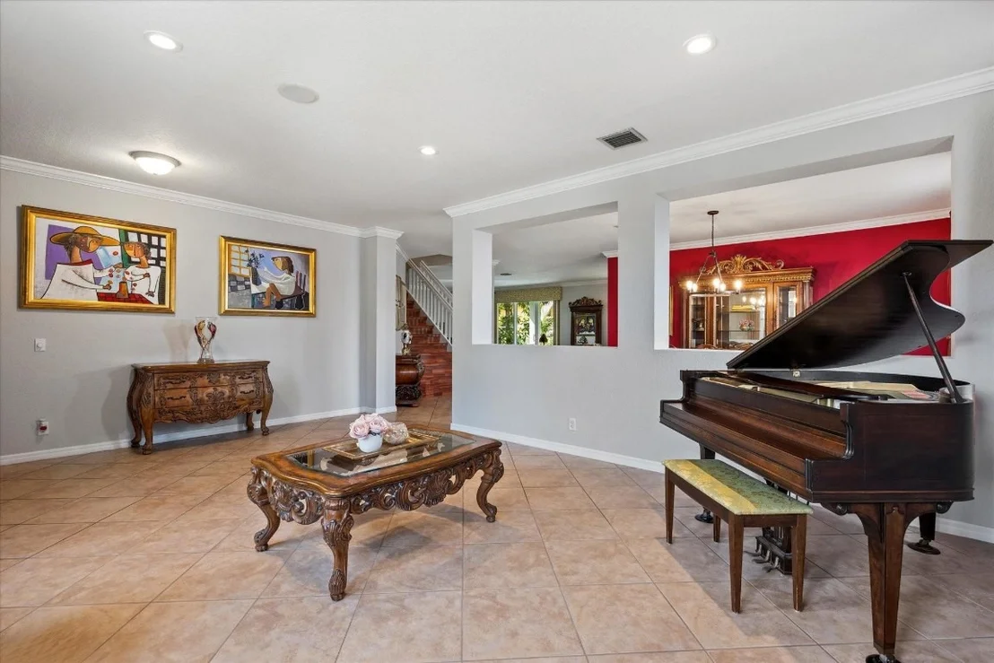 Photo of 1201 Skylark Drive