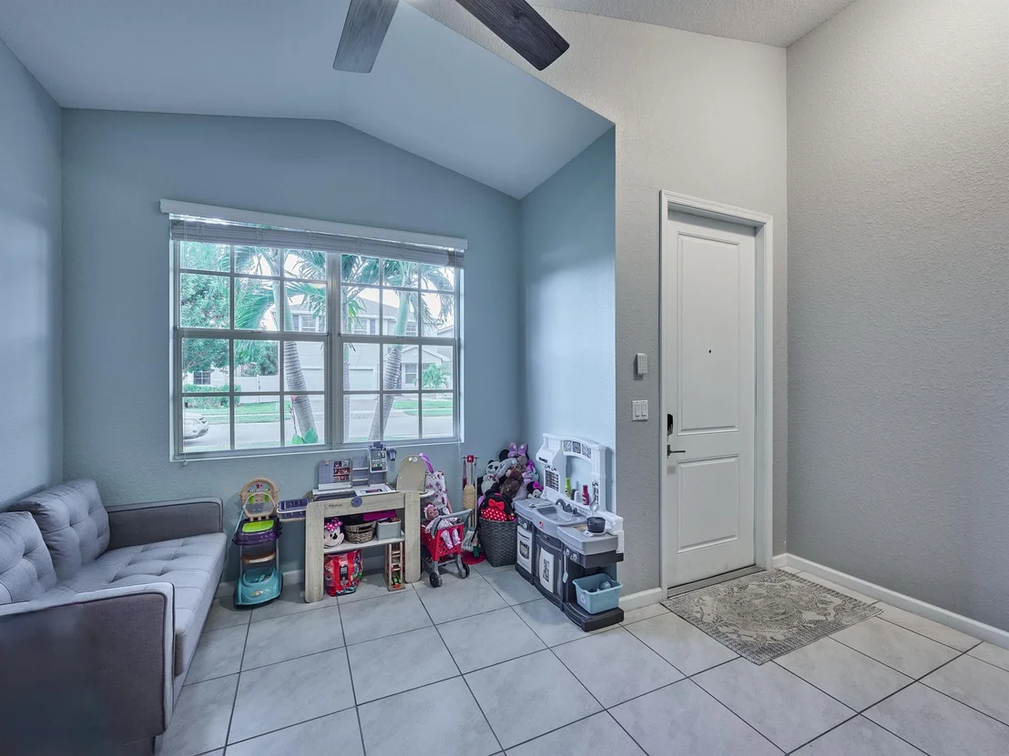 Photo of 4034 Tomoka Drive