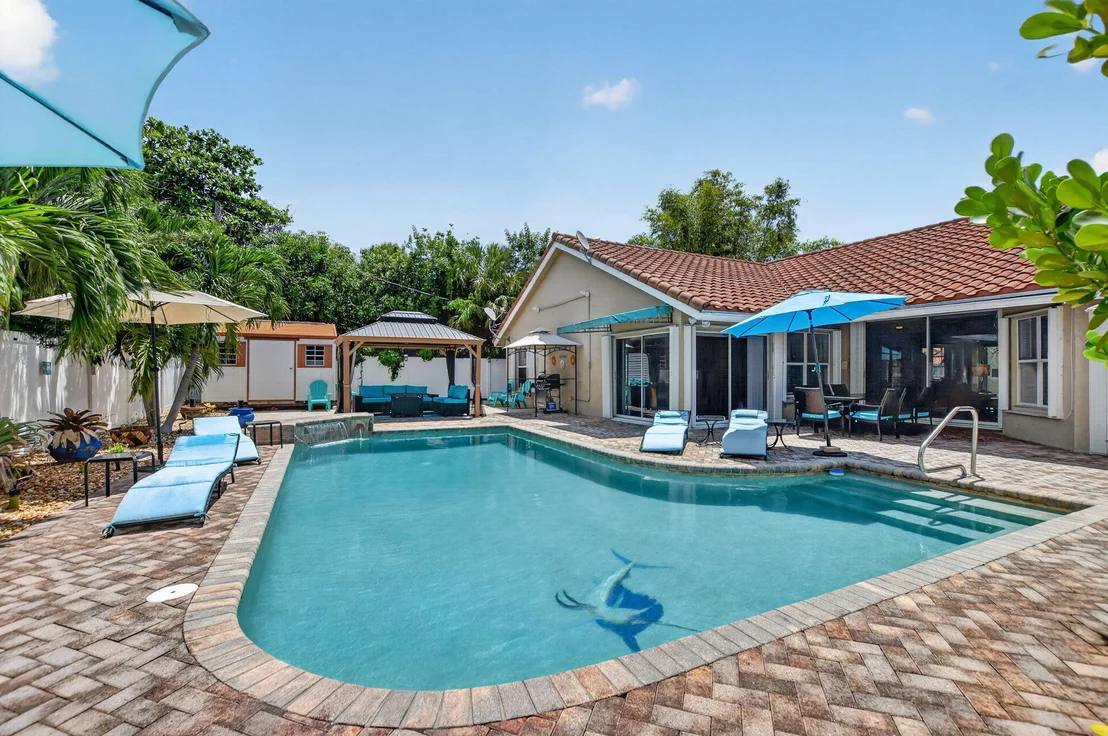 Photo of 703 AVOCET Road
