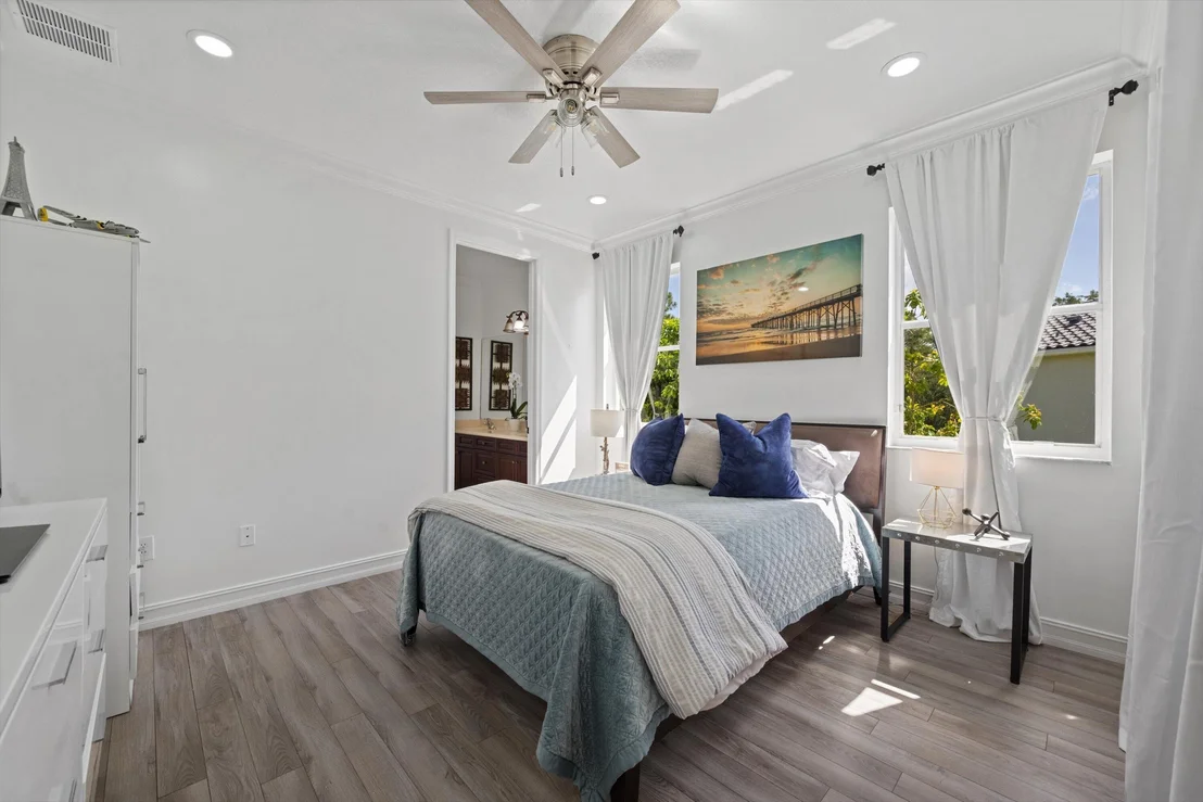 Photo of 2603 Danforth Terrace