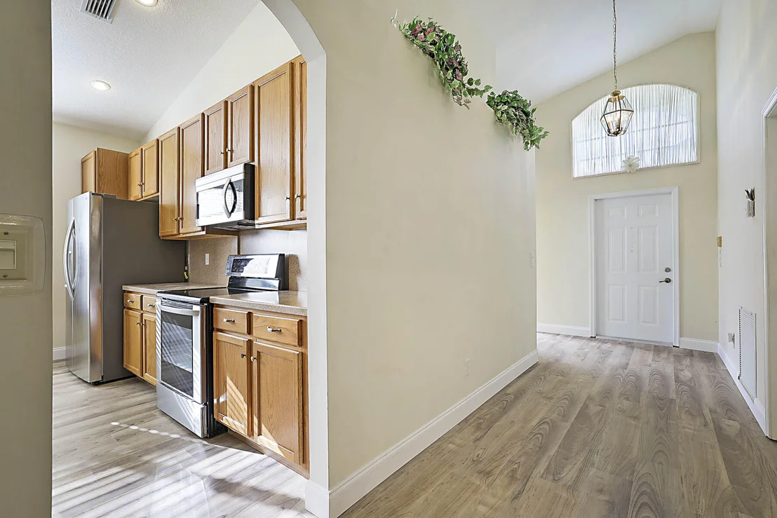 Photo of 7019 SE Twin Oaks Circle SE