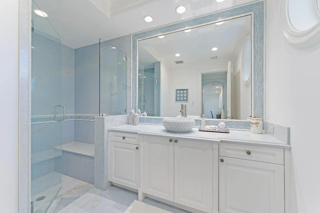 Photo of 372 Regatta Drive