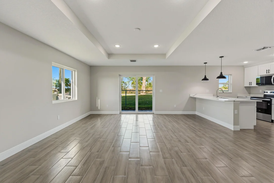 Photo of 4335 SW 15th Way