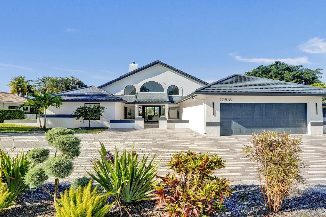 Photo of 10818 River Glenn Drive