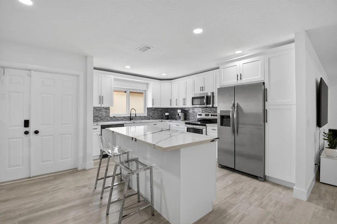 Photo of 9156 Pine Springs Drive