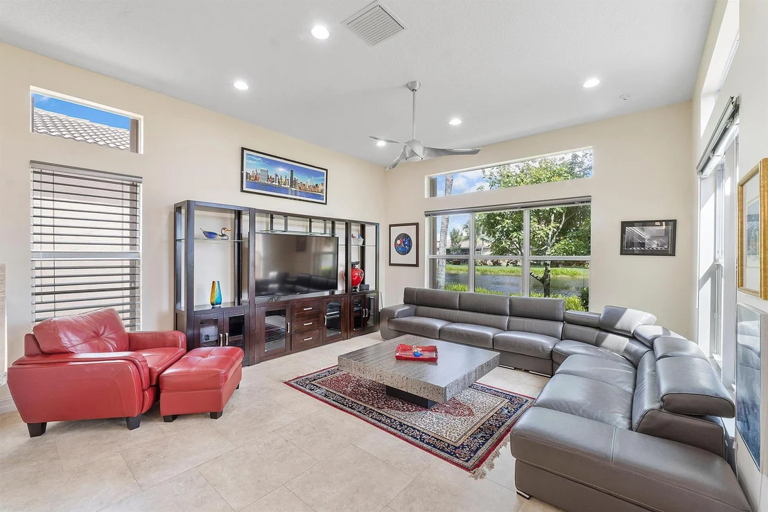 Photo of 9952 Bluefield Drive