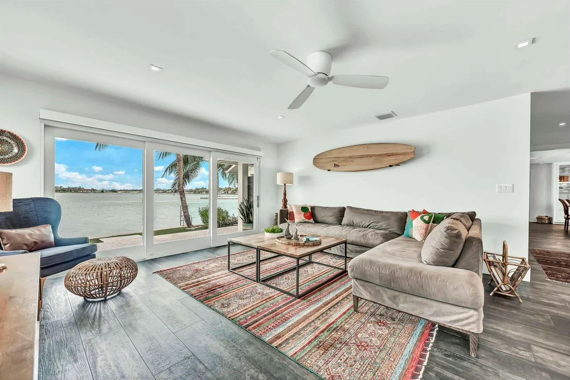Photo of 972 Marlin Drive