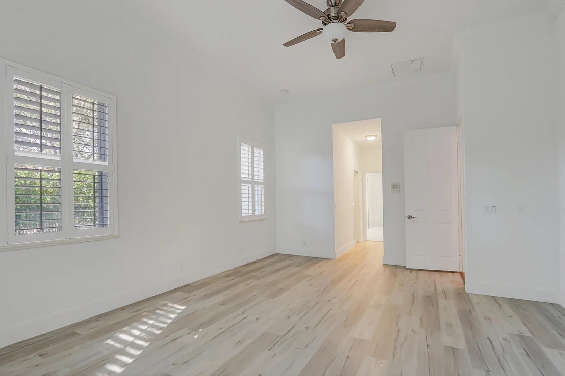 Photo of 138 Victorian Lane